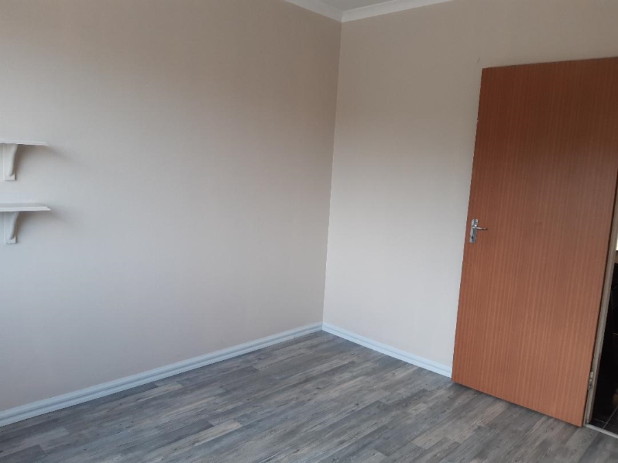 7 Bedroom Property for Sale in Marburg KwaZulu-Natal