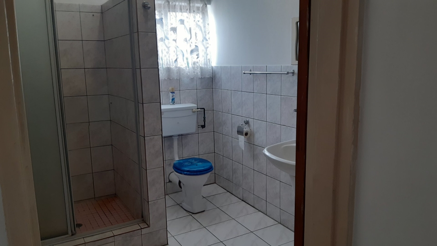 7 Bedroom Property for Sale in Marburg KwaZulu-Natal