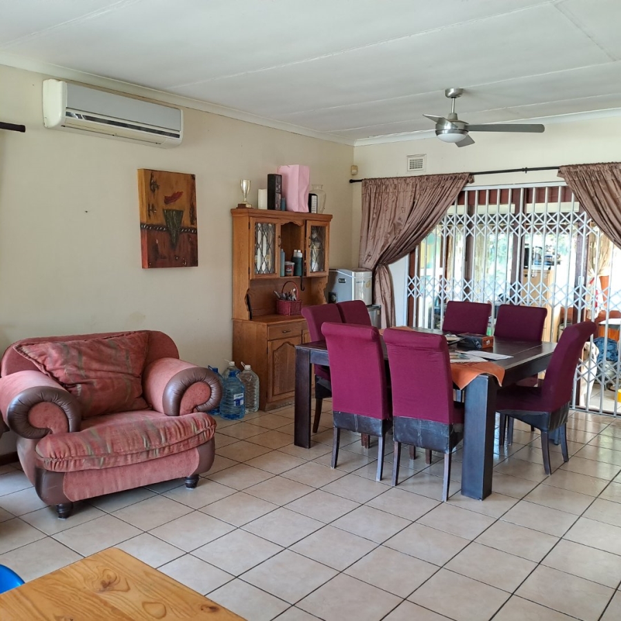 4 Bedroom Property for Sale in Scottburgh South KwaZulu-Natal