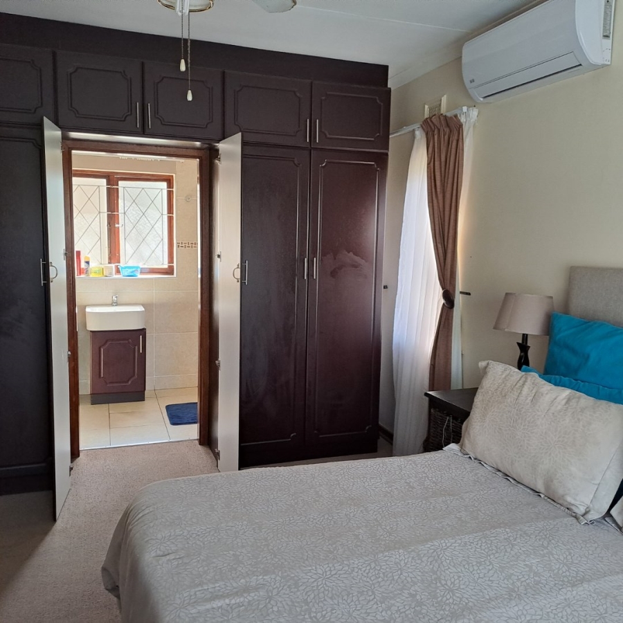 4 Bedroom Property for Sale in Scottburgh South KwaZulu-Natal