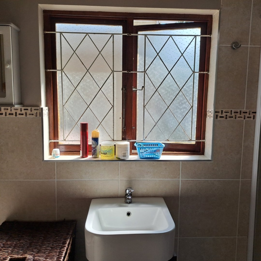 4 Bedroom Property for Sale in Scottburgh South KwaZulu-Natal