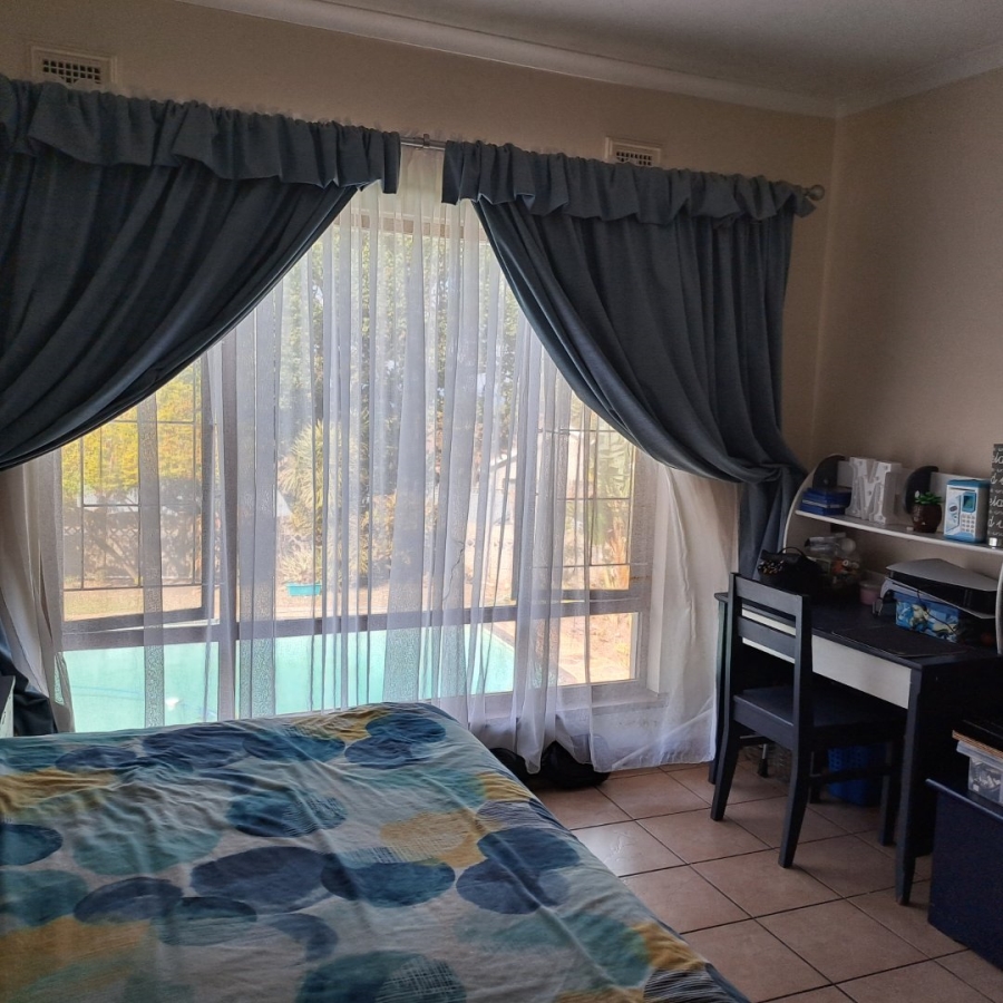 4 Bedroom Property for Sale in Scottburgh South KwaZulu-Natal