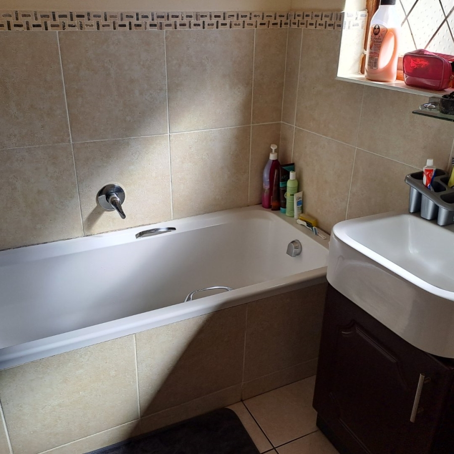 4 Bedroom Property for Sale in Scottburgh South KwaZulu-Natal