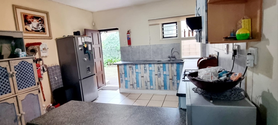 2 Bedroom Property for Sale in Lawrence Rocks KwaZulu-Natal