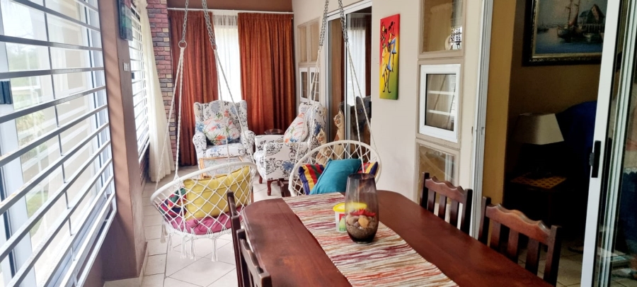 2 Bedroom Property for Sale in Lawrence Rocks KwaZulu-Natal