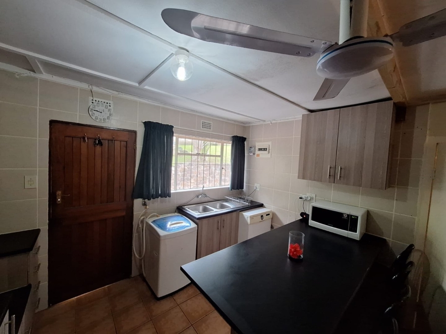 3 Bedroom Property for Sale in Hibberdene KwaZulu-Natal
