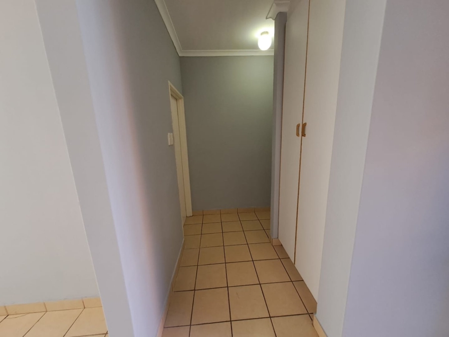 To Let 2 Bedroom Property for Rent in Aviary Hill KwaZulu-Natal