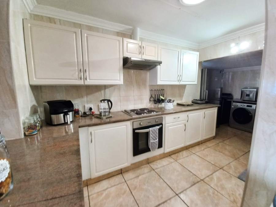 3 Bedroom Property for Sale in Hibberdene KwaZulu-Natal