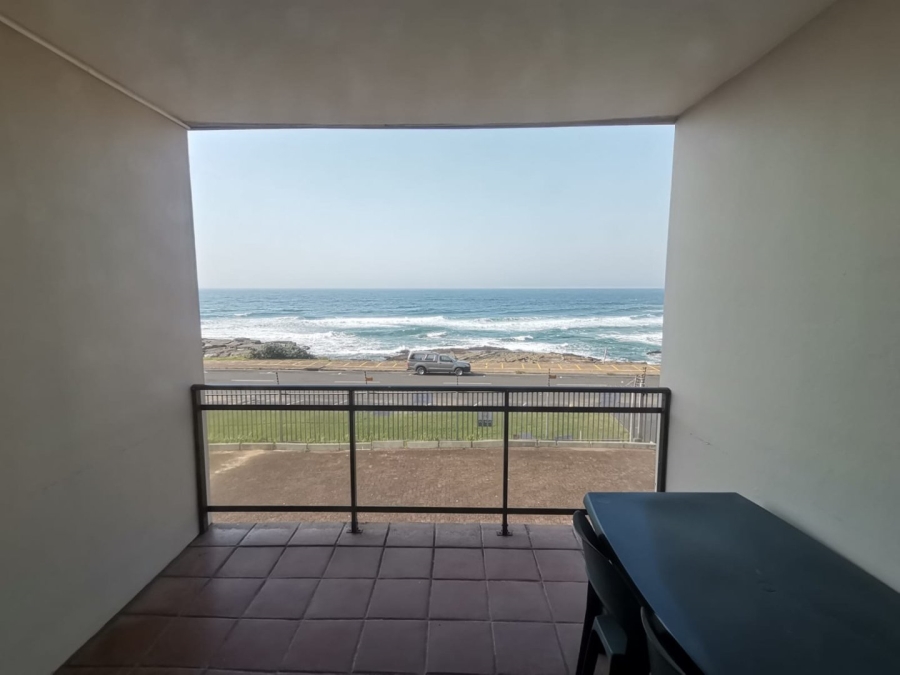 2 Bedroom Property for Sale in Uvongo KwaZulu-Natal