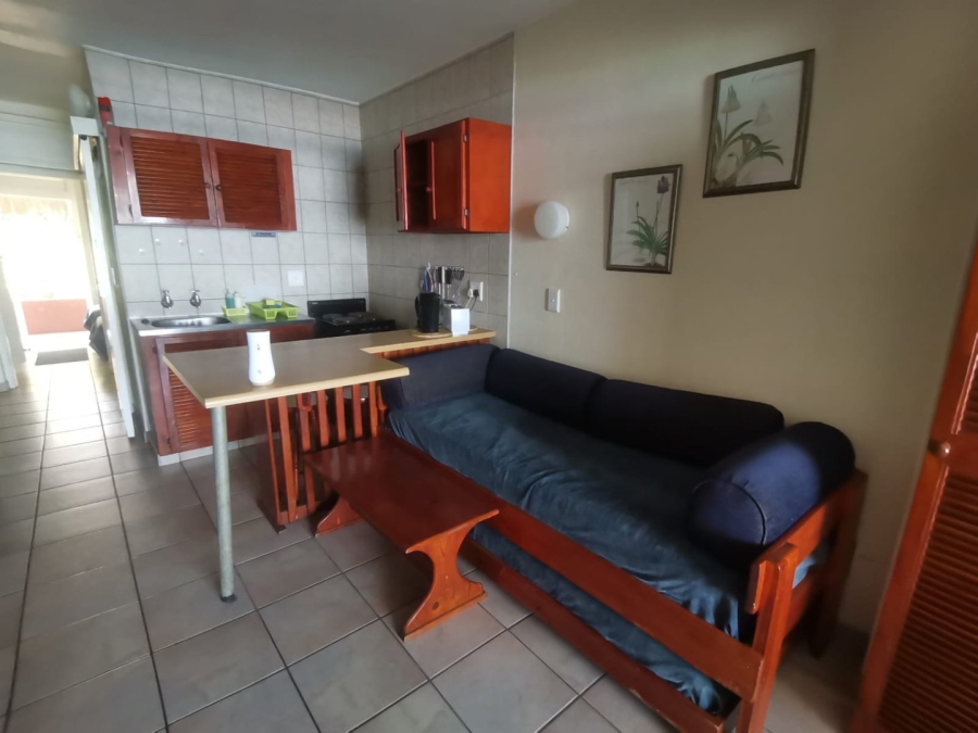 2 Bedroom Property for Sale in Uvongo KwaZulu-Natal