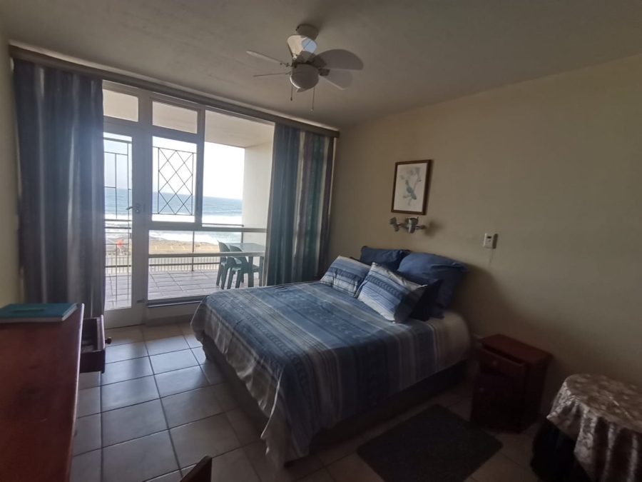 2 Bedroom Property for Sale in Uvongo KwaZulu-Natal