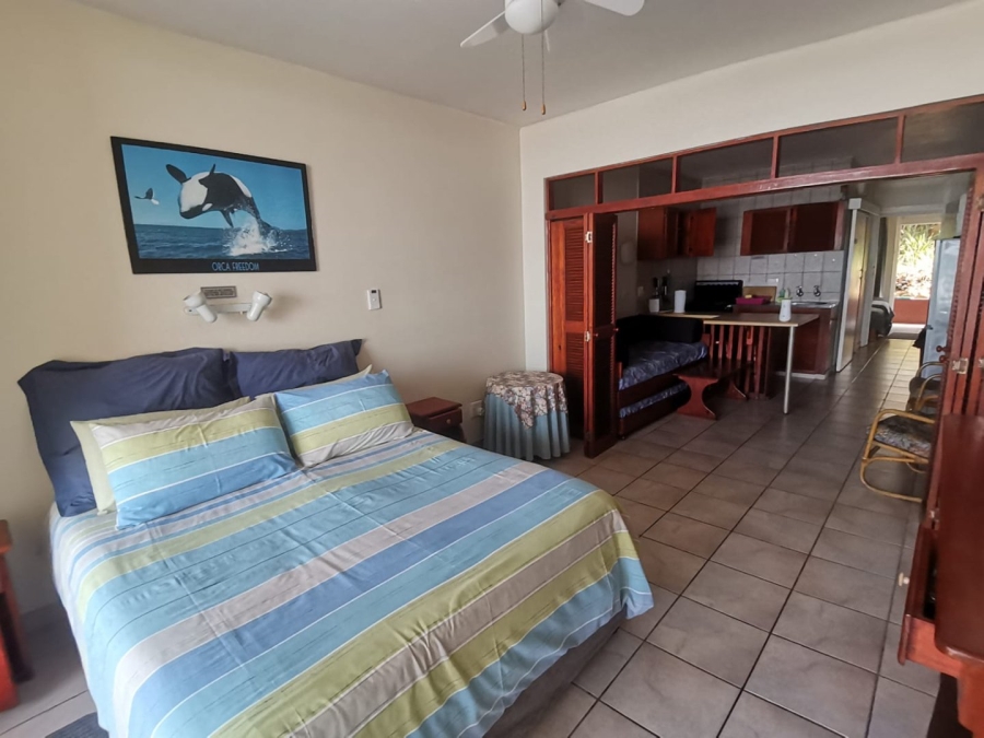 2 Bedroom Property for Sale in Uvongo KwaZulu-Natal