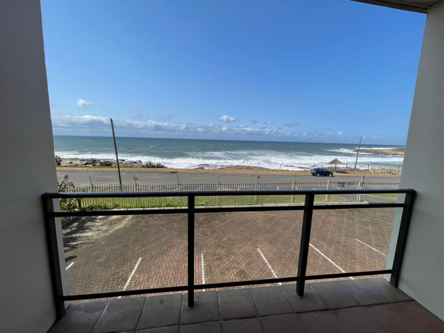 2 Bedroom Property for Sale in Uvongo KwaZulu-Natal