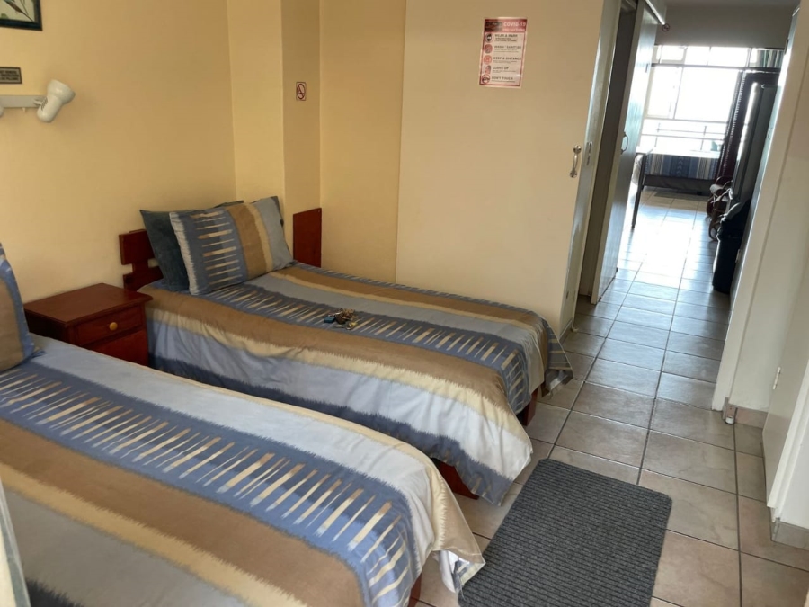 2 Bedroom Property for Sale in Uvongo KwaZulu-Natal
