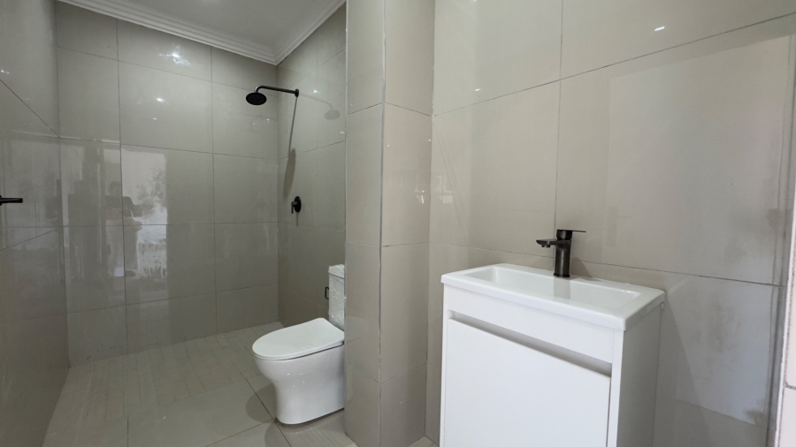 To Let 2 Bedroom Property for Rent in Ballito Central KwaZulu-Natal