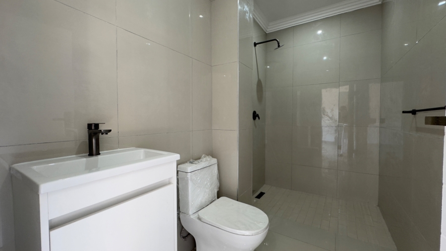 To Let 2 Bedroom Property for Rent in Ballito Central KwaZulu-Natal