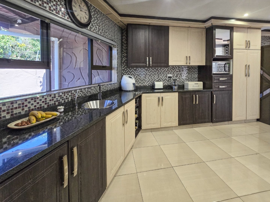 3 Bedroom Property for Sale in Grosvenor KwaZulu-Natal