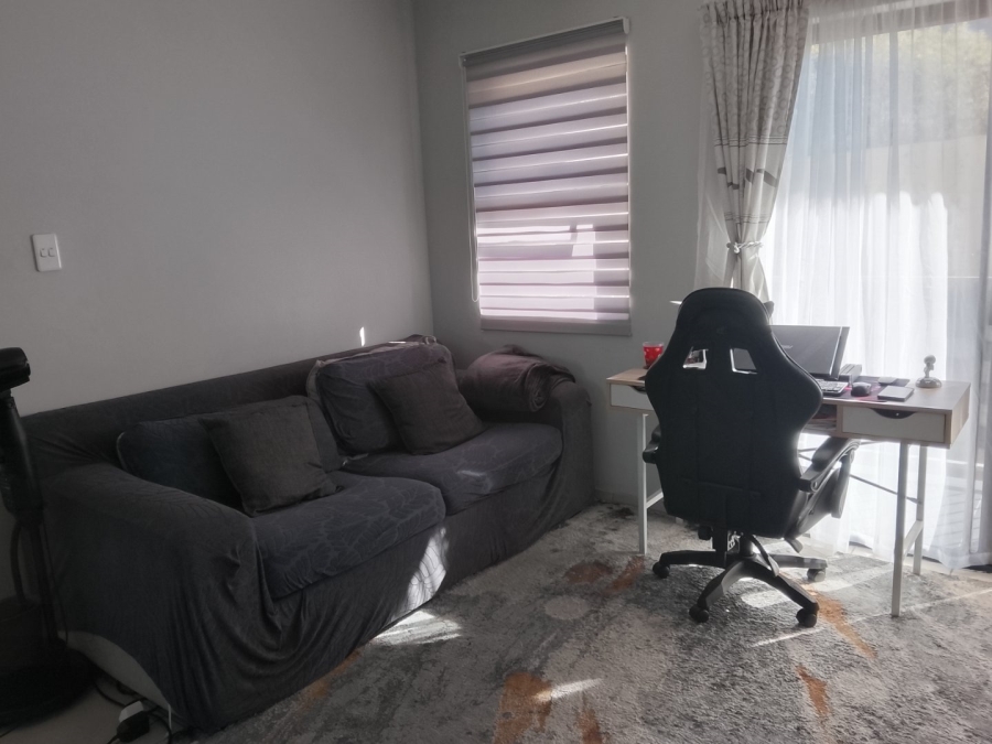 2 Bedroom Property for Sale in Newlands East KwaZulu-Natal
