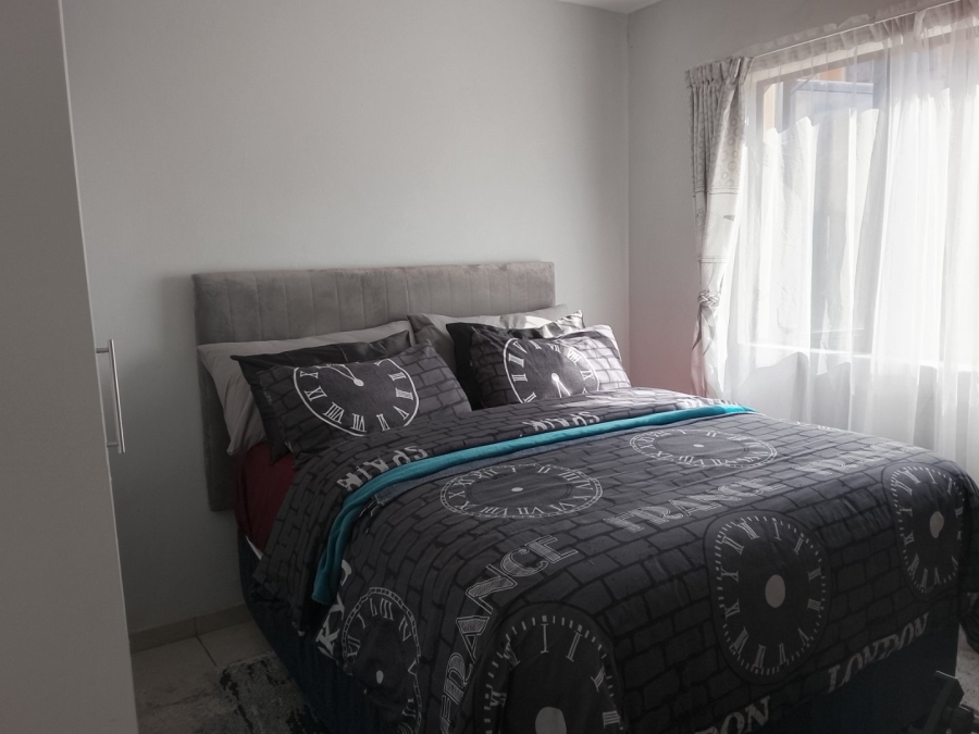 2 Bedroom Property for Sale in Newlands East KwaZulu-Natal