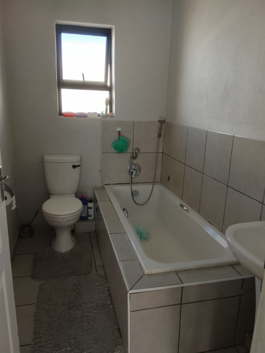 2 Bedroom Property for Sale in Newlands East KwaZulu-Natal