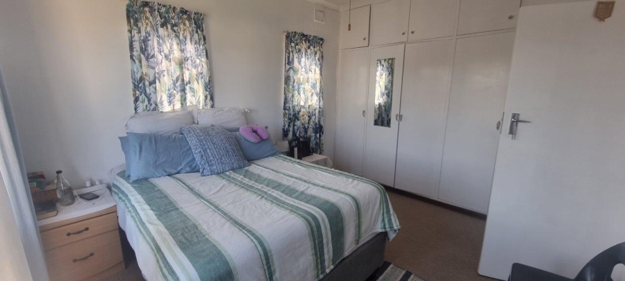 3 Bedroom Property for Sale in Umtentweni KwaZulu-Natal