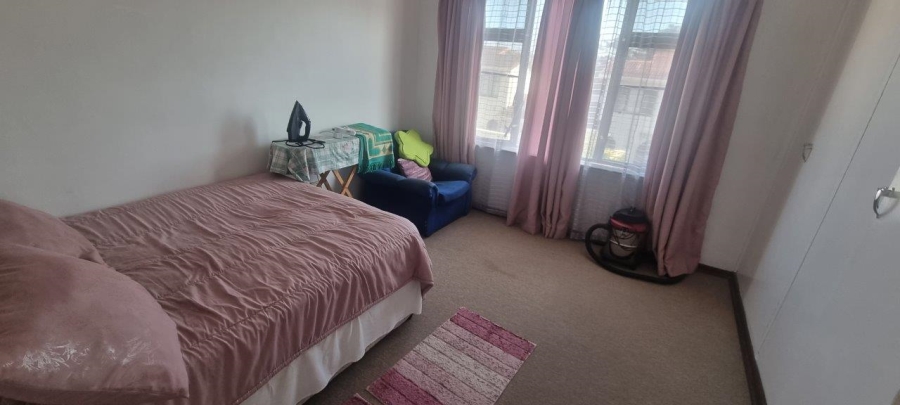 3 Bedroom Property for Sale in Umtentweni KwaZulu-Natal