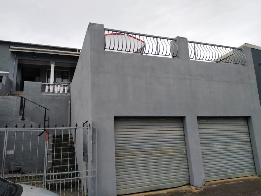 6 Bedroom Property for Sale in Newlands East KwaZulu-Natal