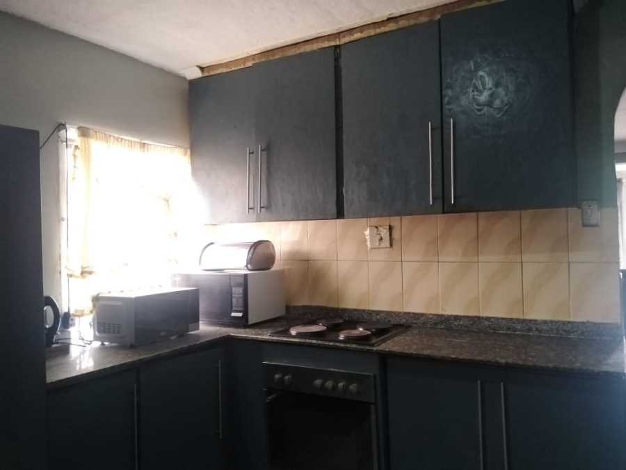 6 Bedroom Property for Sale in Newlands East KwaZulu-Natal
