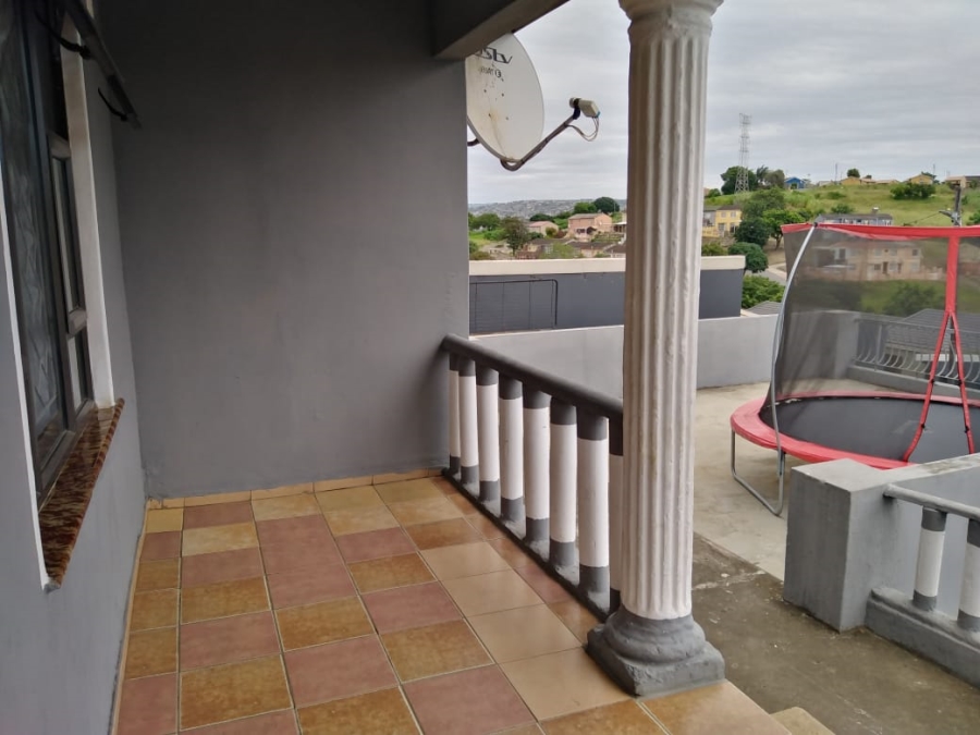 6 Bedroom Property for Sale in Newlands East KwaZulu-Natal