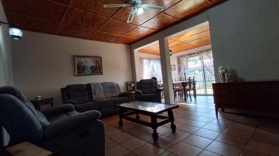 4 Bedroom Property for Sale in Pioneer Park KwaZulu-Natal