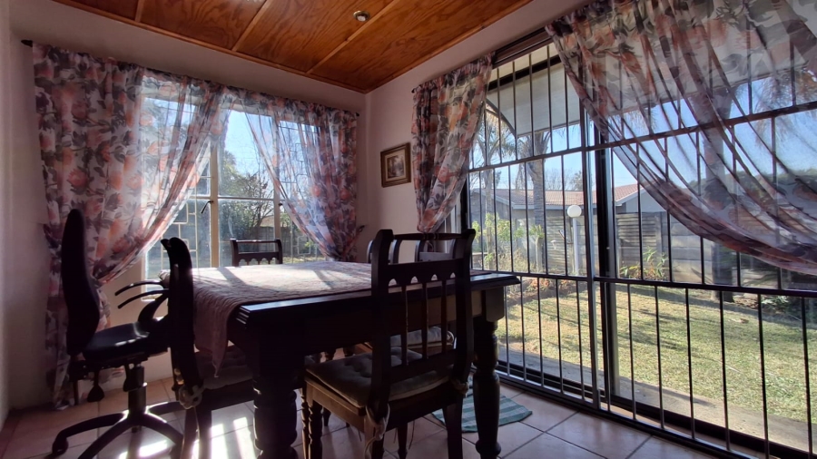 4 Bedroom Property for Sale in Pioneer Park KwaZulu-Natal
