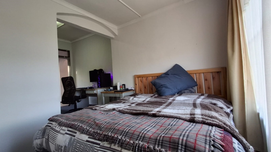 4 Bedroom Property for Sale in Pioneer Park KwaZulu-Natal