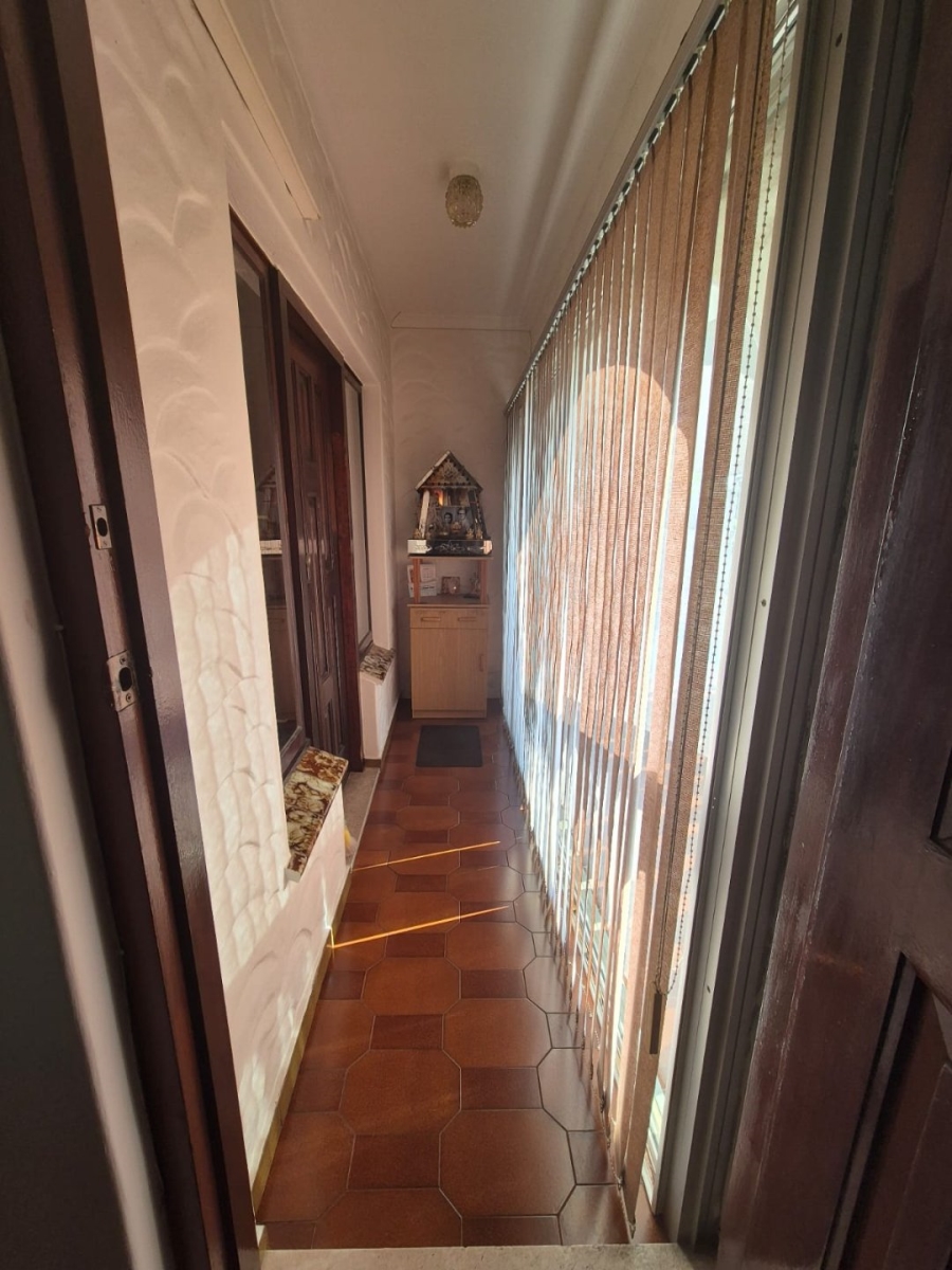 5 Bedroom Property for Sale in Isipingo Beach KwaZulu-Natal