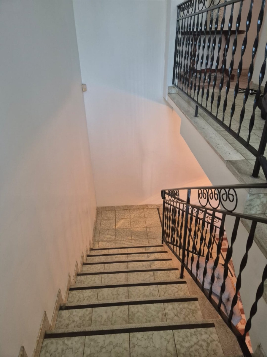 5 Bedroom Property for Sale in Isipingo Beach KwaZulu-Natal