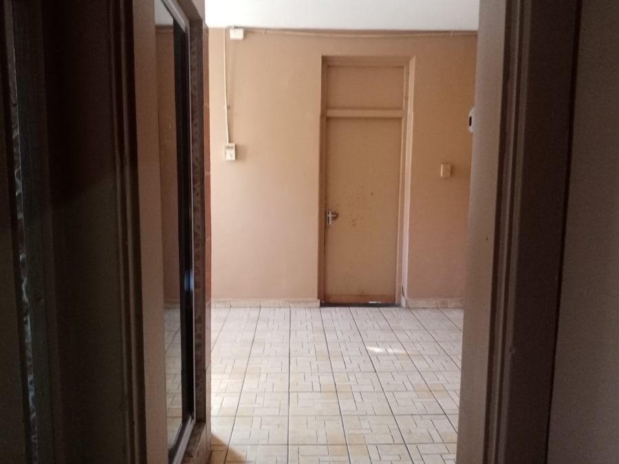 1 Bedroom Property for Sale in Durban Central KwaZulu-Natal