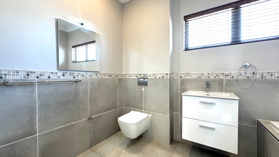 3 Bedroom Property for Sale in Palm Lakes Estate KwaZulu-Natal
