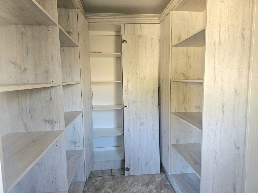 To Let 3 Bedroom Property for Rent in Sunnyridge KwaZulu-Natal