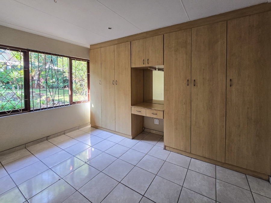 2 Bedroom Property for Sale in Anerley KwaZulu-Natal