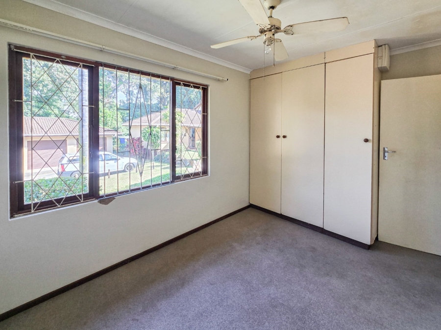 2 Bedroom Property for Sale in Anerley KwaZulu-Natal