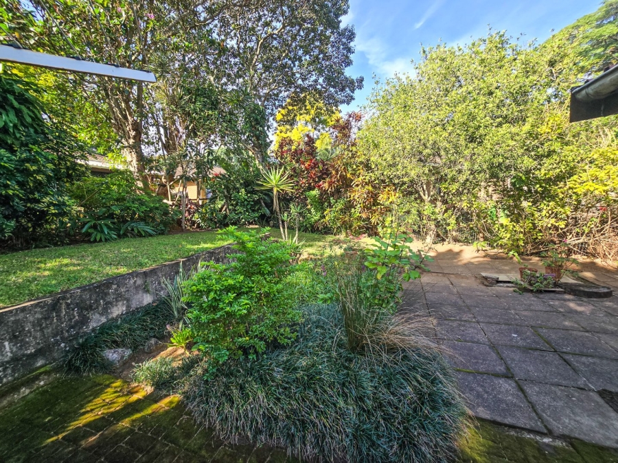 2 Bedroom Property for Sale in Anerley KwaZulu-Natal