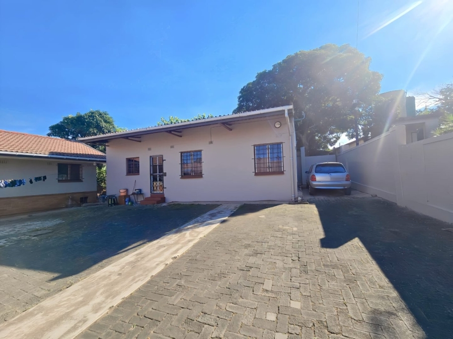 10 Bedroom Property for Sale in Dawnside KwaZulu-Natal