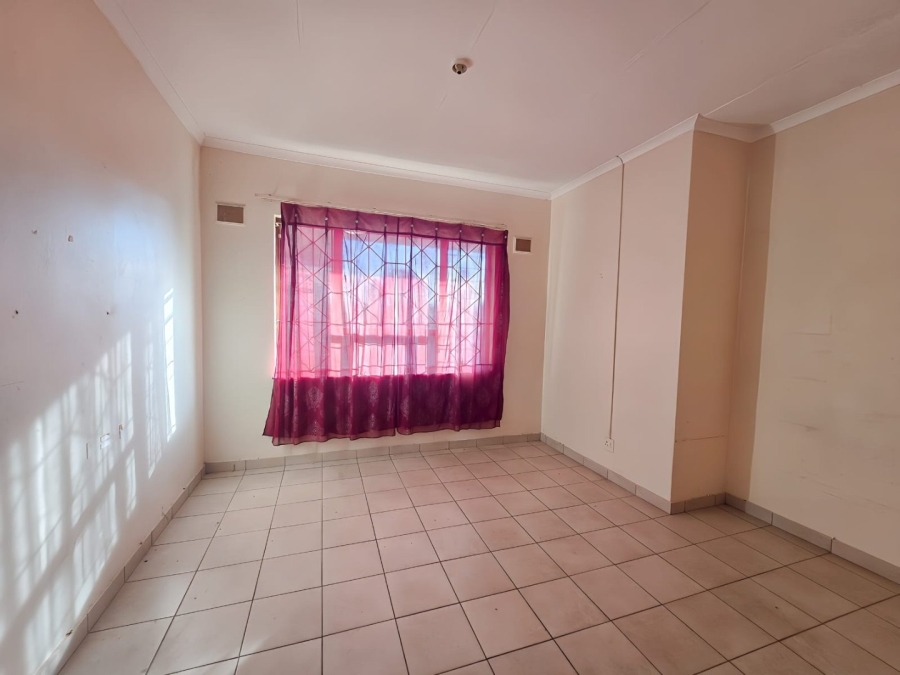 10 Bedroom Property for Sale in Dawnside KwaZulu-Natal