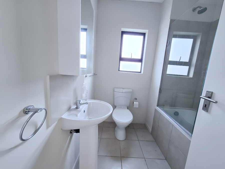 To Let 2 Bedroom Property for Rent in North Point KwaZulu-Natal