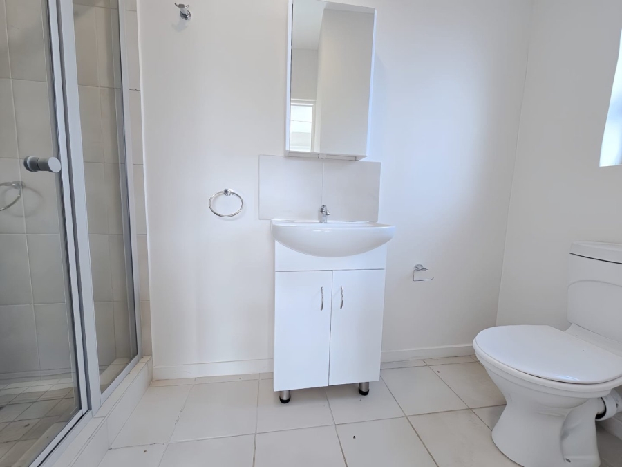 To Let 2 Bedroom Property for Rent in North Point KwaZulu-Natal