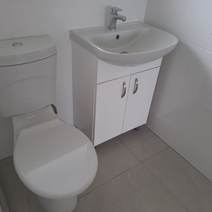 1 Bedroom Property for Sale in Scottburgh Central KwaZulu-Natal