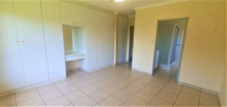 4 Bedroom Property for Sale in St Michaels On Sea KwaZulu-Natal