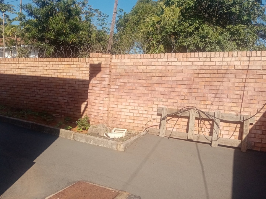 32 Bedroom Property for Sale in Wentworth KwaZulu-Natal