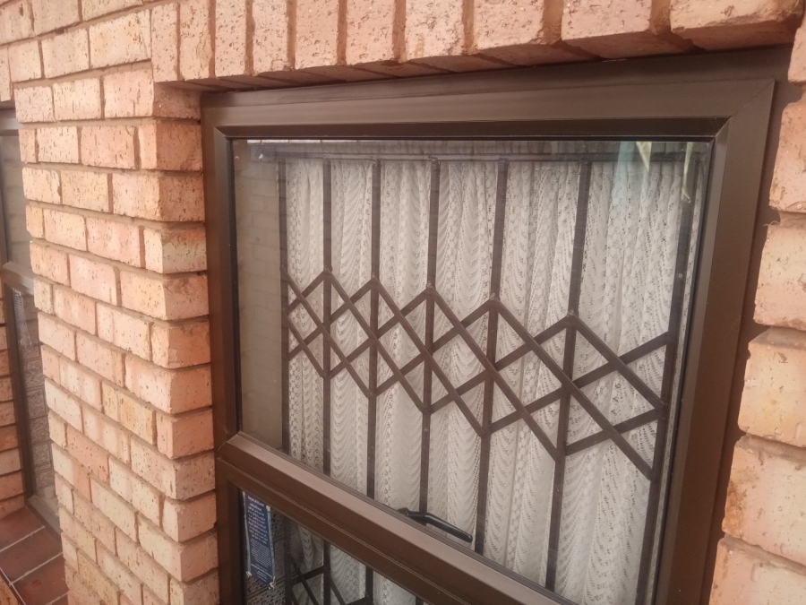 32 Bedroom Property for Sale in Wentworth KwaZulu-Natal