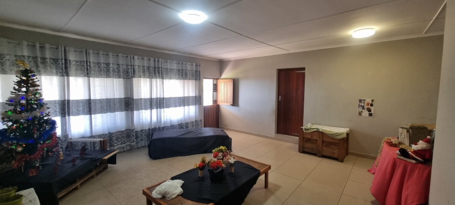 3 Bedroom Property for Sale in Port Edward KwaZulu-Natal