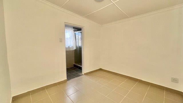 1 Bedroom Property for Sale in Uvongo KwaZulu-Natal